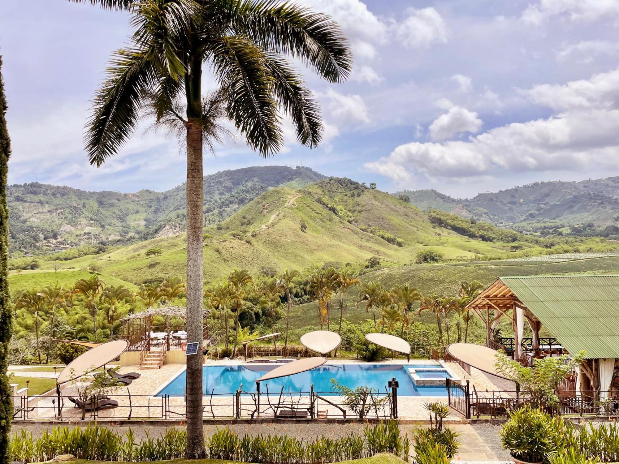 Hotel Casa San Carlos Lodge Pereira Combia Bagian luar foto